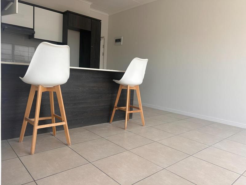To Let 1 Bedroom Property for Rent in Sandown Western Cape